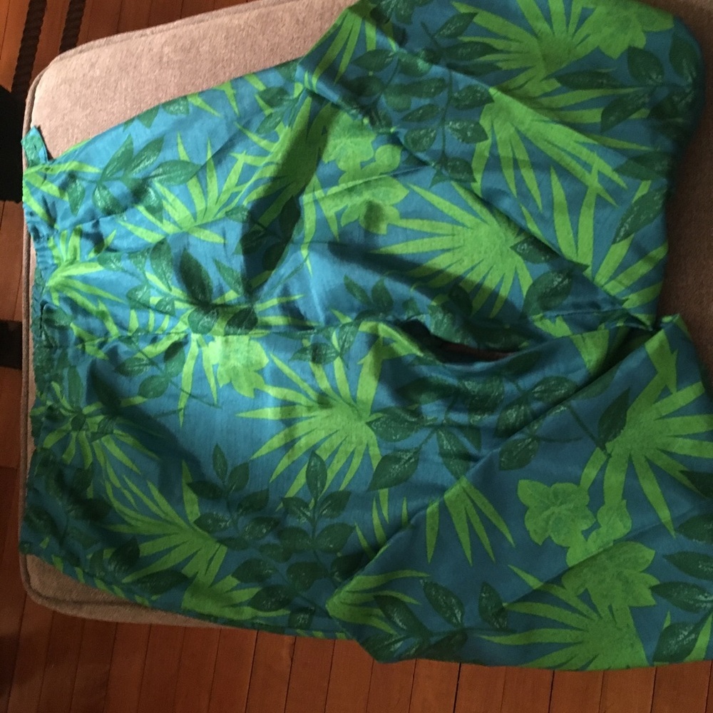 Hawaiian print slacks size 12